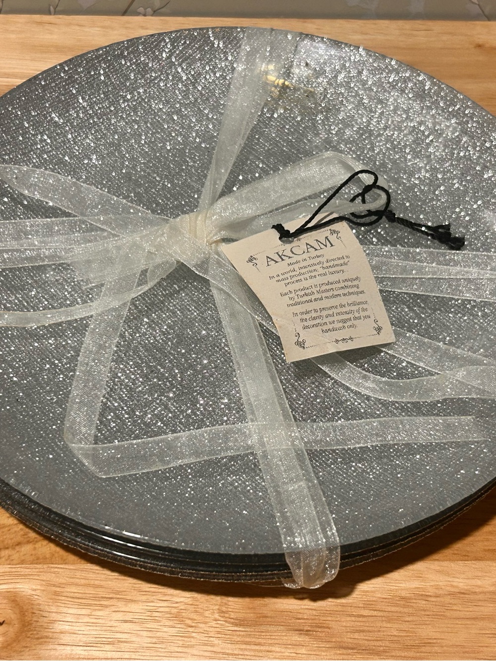 NWT Akcam Handcrafted Glass Plates-Set of 4